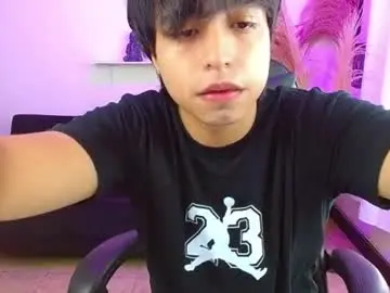 Chaturbate Adult Video Chat of andycum11