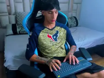 Chaturbate Free Porn Cam of croy_myer