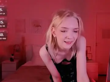 Chaturbate Free Live Porn of lorrew