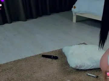 Chaturbate Adult Video Chat of louriezita