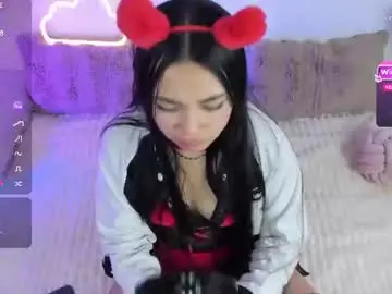 Chaturbate Sex Cam of pauline_golden1