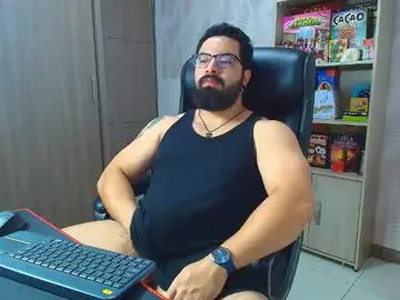 Chaturbate Live Sex Cam of robby_k