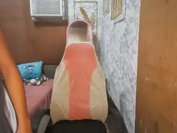 Chaturbate Sex Chat of urasian_cherrymae