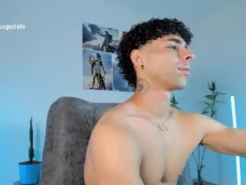 Chaturbate Live Sex Cam of alex_zt7