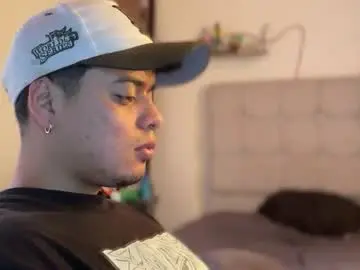 Chaturbate Live Porn of drakenn_