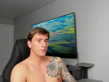 Chaturbate Watch Live Sex Cams of krishort