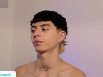 Chaturbate Free Live Porn of maiky_cooper01