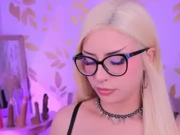 Chaturbate Free Porn Cam of misselektra__