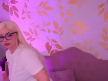 Chaturbate Live Sex Cam of misselektra__