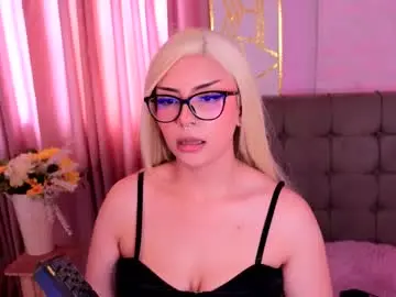 Chaturbate Sex Cam of misselektra__