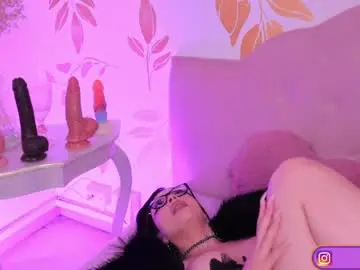 Chaturbate Live Sex of misselektra__