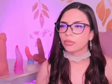 Chaturbate Watch Live Sex Cams of misselektra__