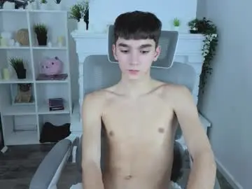 Chaturbate Live Sex Cam of yamitwink