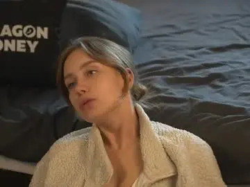 Chaturbate Watch Live Sex Cams of 2girls_1dream