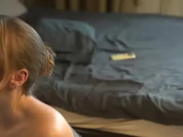 Chaturbate Private Sex Chat of 2girls_1dream