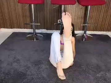 Chaturbate Free Live Porn of canelasquirtxxx