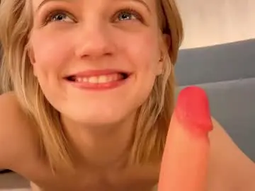 Chaturbate Sex Cam of evangel111