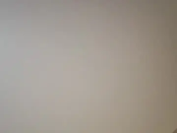 Chaturbate Live Sex Cam of evangel111