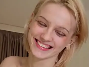 Chaturbate Free Live Porn of evangel111
