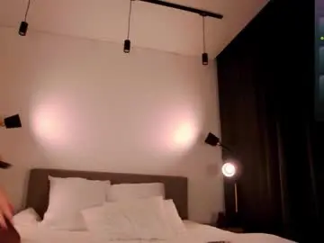 Chaturbate Best live sex cam show of wow_peach_girl