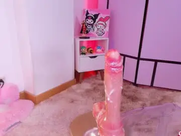 Chaturbate Live Sex Cam of black_cryystal