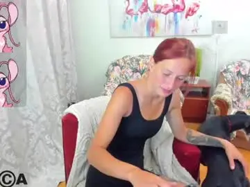 Chaturbate Live Sex of lilyviolet7