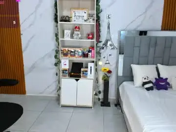 Chaturbate Live Sex Cam of lunascoott