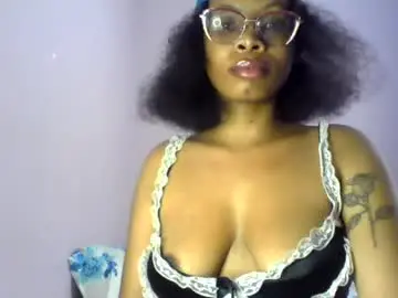 Chaturbate Best live sex cam show of lola_coco