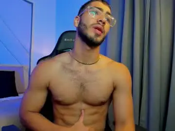 Chaturbate Sex Cam of francobanderas1