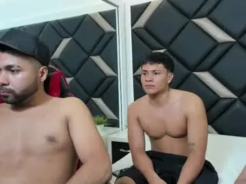 Chaturbate Adult Video Chat of handsomeboys19