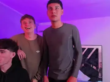 Chaturbate Adult Webcam of handsomeboys19