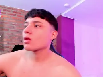 Chaturbate Best live sex cam show of handsomeboys19