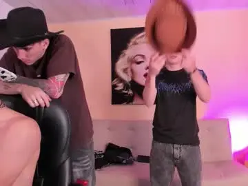 Chaturbate Sex Cam of handsomeboys19