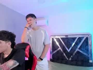 Chaturbate Sex Chat of handsomeboys19