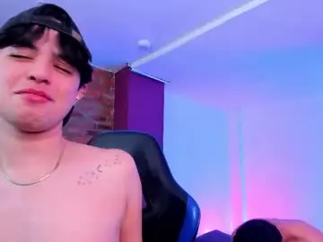 Chaturbate Live Porn of handsomeboys19