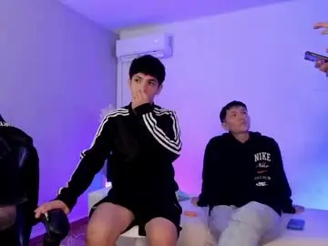 Chaturbate Live Porn of handsomeboys19