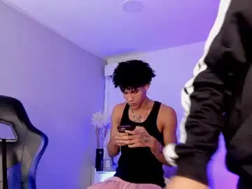 Chaturbate Sex Chat of handsomeboys19