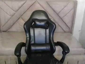 Chaturbate Live Sex Cam of red_angel_v