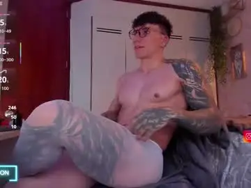Chaturbate Live Sex of thomas_fuckboy