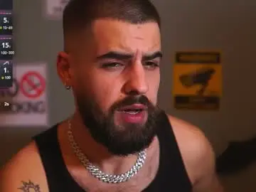 Chaturbate Sex Chat of hairyrobxxx