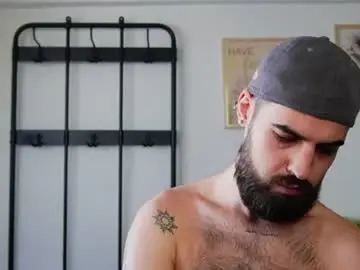 Chaturbate Best Webcam of hairyrobxxx