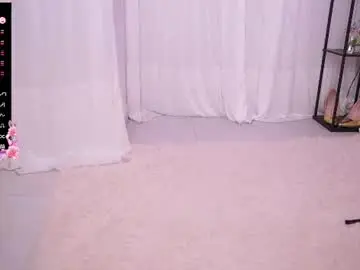 Chaturbate Live Sex Cam of milanianew