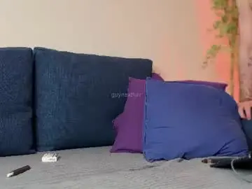 Chaturbate Live Sex Cam of guynextfurr