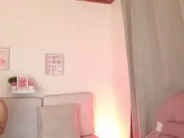 Chaturbate Best live sex cam show of luciana_petite_
