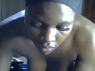 Chaturbate Live Sex of melanin_moon