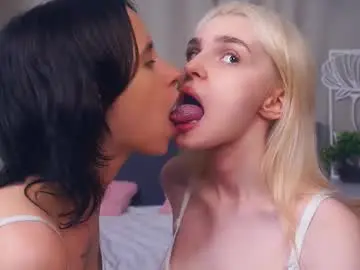 Chaturbate Adult Video Chat of neldabestwick