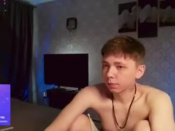 Chaturbate Best live sex cam show of emveeboy96