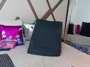 Chaturbate Live Sex of shellbydior