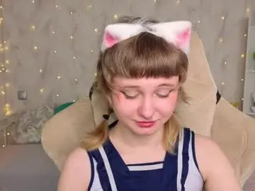 Chaturbate Live Sex Cam of tori_cutie