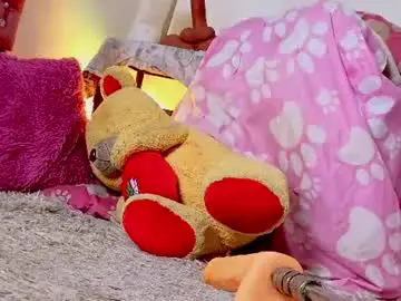 Chaturbate Free Porn Cam of anamonroee
